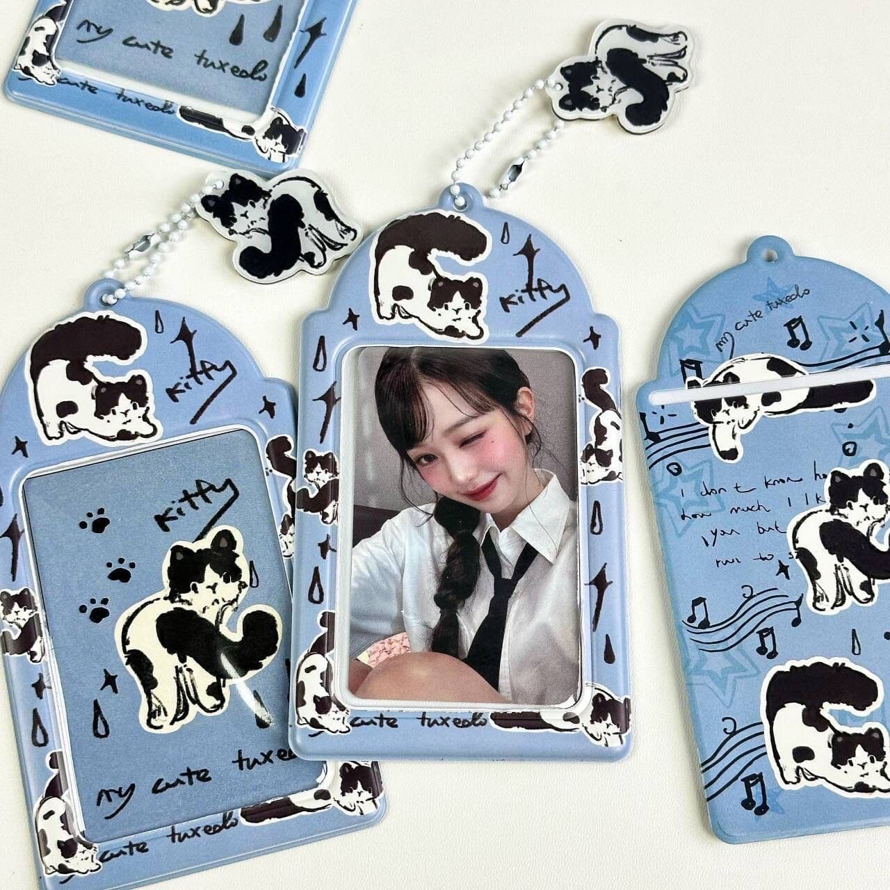 推し活グッズ ねこマークのカード収納ケース