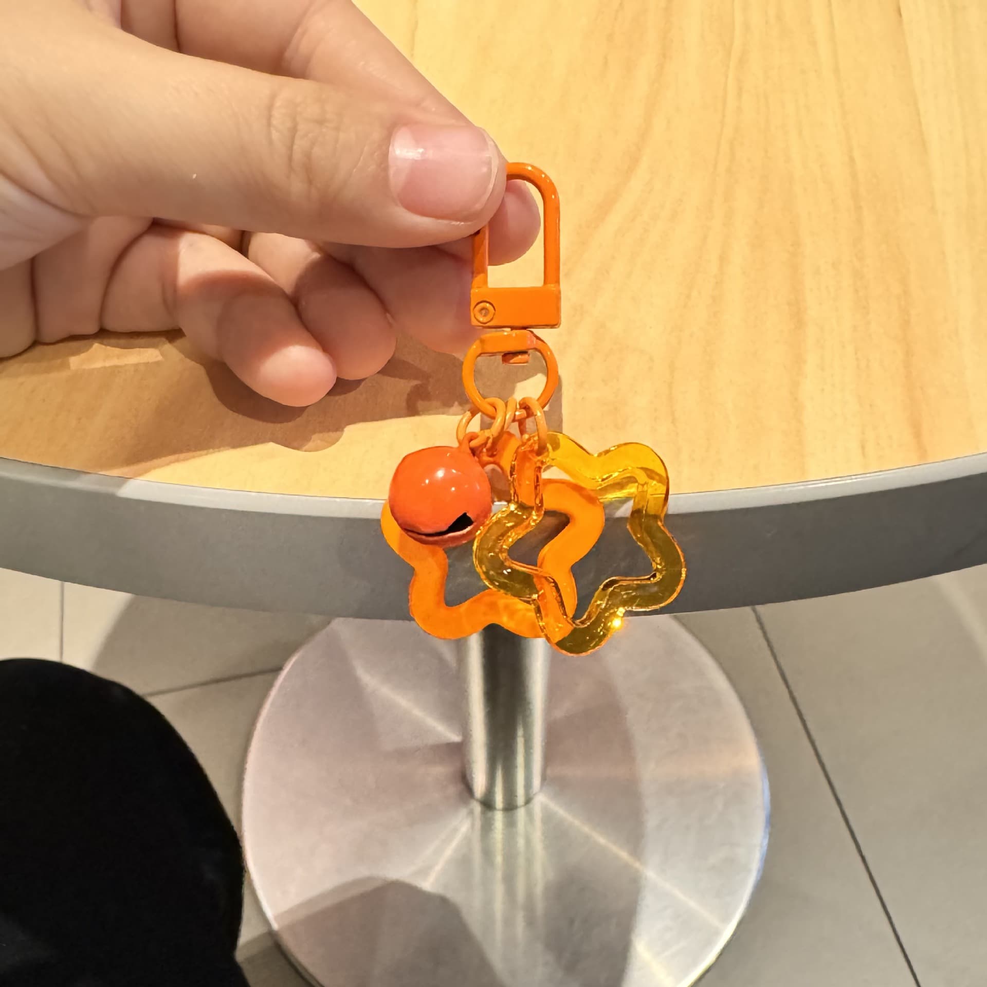 推し活グッズ クリスタルフラワー お守りキーホルダー
